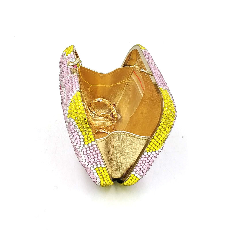 Fashion Flower Clutch