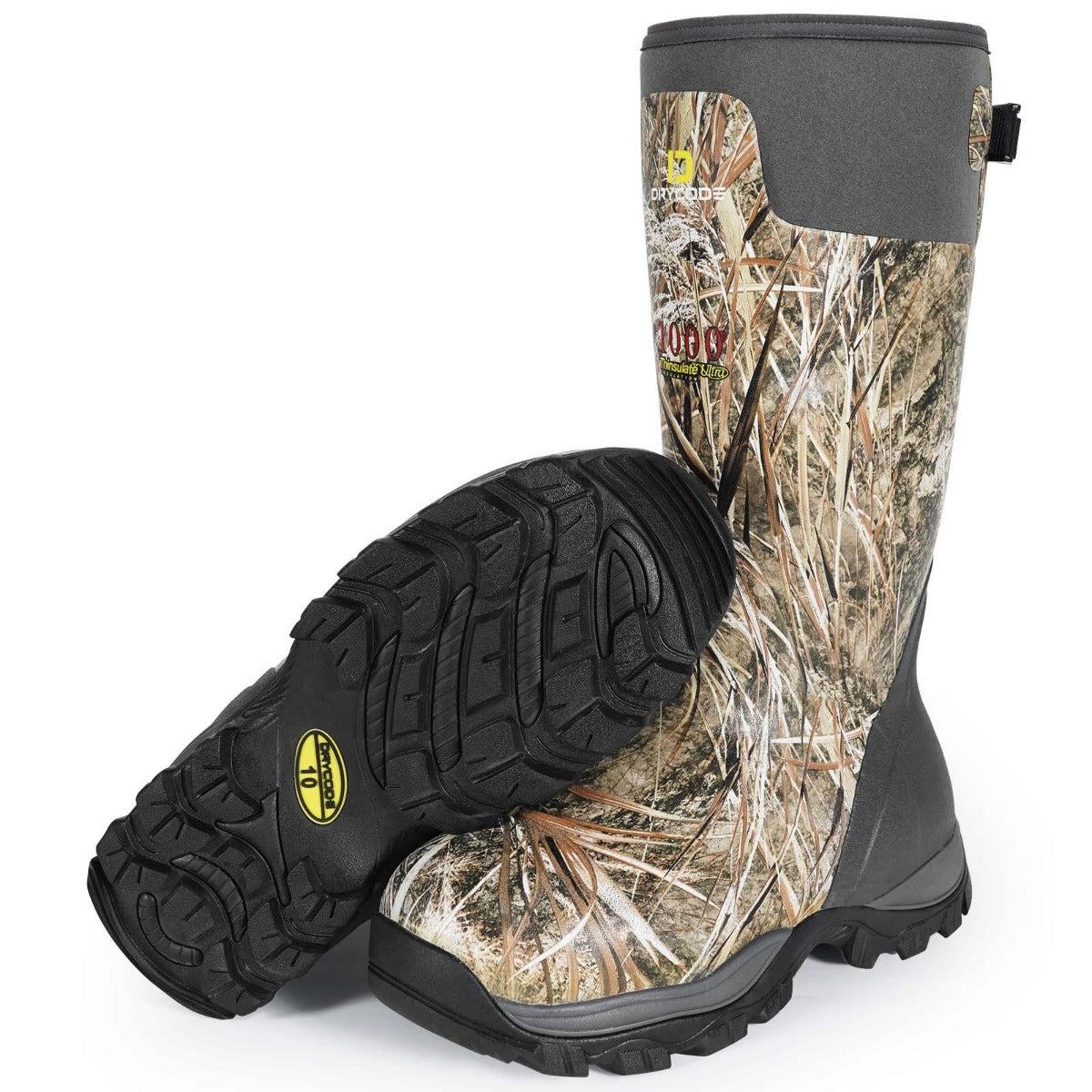 Insulated rubber outlet hunting boots