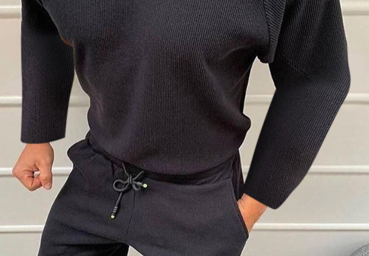 Men's knit top and trousers suit