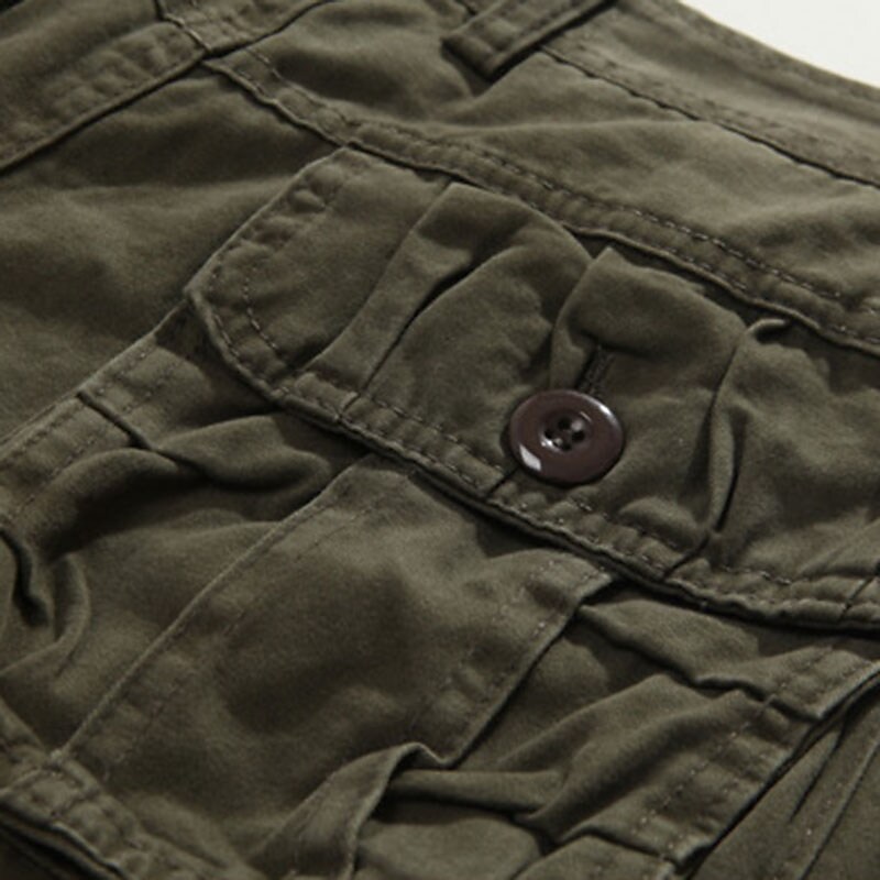 Men's  Multi Pocket Straight Leg Solid Colored Comfort Wearable Knee Length Outdoor Cargo Shorts