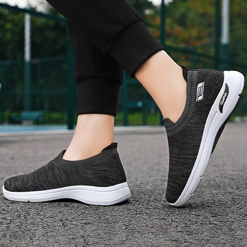 Men's Sneakers Slip On Running Shoes Non-slip Cushioning Breathable Light Soft Running Road Running PVC Knit 