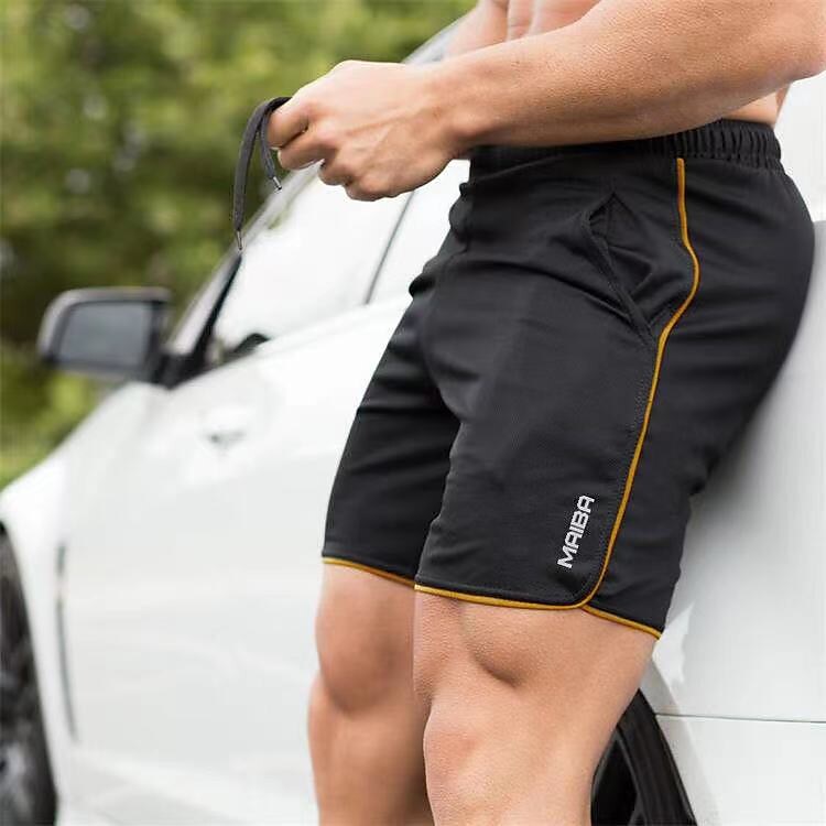 Men's Outdoor Runing Sport Fitness Breathable Light Comfortable Pockets Plain Shorts