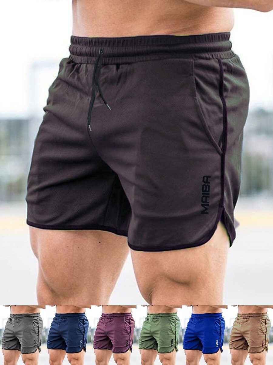 Men's Outdoor Runing Sport Fitness Breathable Light Comfortable Pockets Plain Shorts