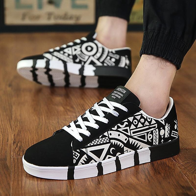2019 spring new men's casual shoes tide shoes canvas shoes korean version of the sports tide male student skate shoes 7631