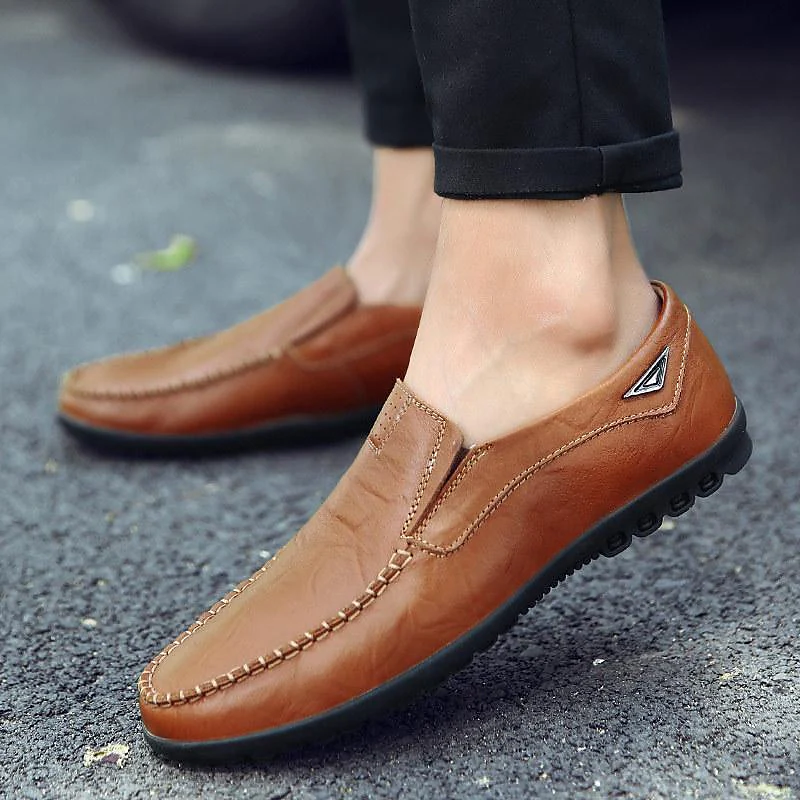 2022 summer new men's casual leather shoes soft bottom beanie shoes men's leather men's shoes leather men's shoes wholesale