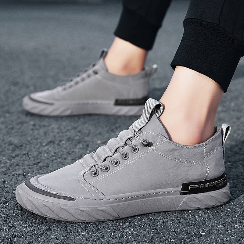 men's shoes 2022 new trend korean version ice silk casual lazy cloth shoes autumn breathable sneakers canvas men's trendy shoes