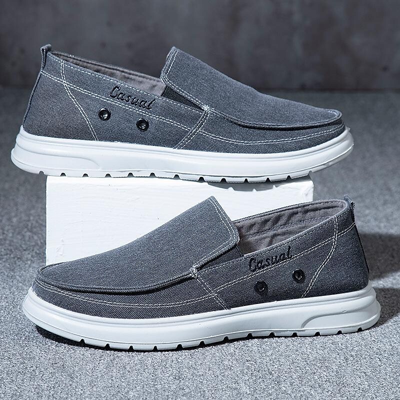 extra large size men's shoes foreign trade 48 size men's slip-on casual canvas shoes lightweight soft sole dad's shoes driving shoes