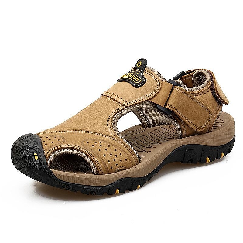 cross-border 2022 summer new breathable baotou beach shoes trend men's sandals men's shoes large size wholesale