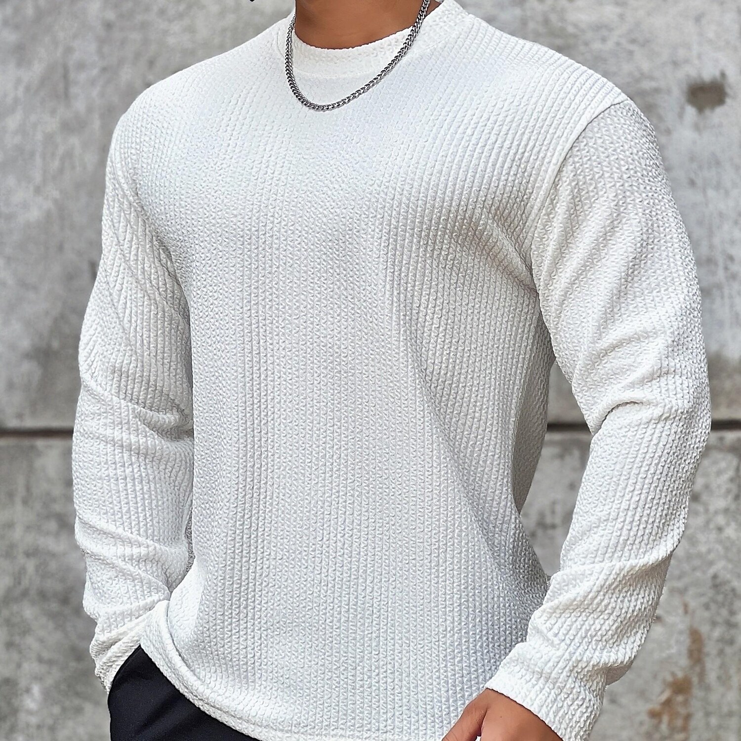 Men's Fitness Long-sleeved Round Neck Simple Loose Bottoming Shirt