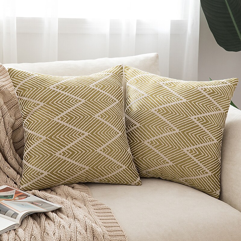  Modern Square Seamed Polyester Pillow Cover  